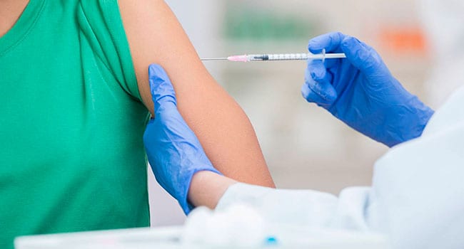 COVID-19 vaccine rollout bungled by federal government