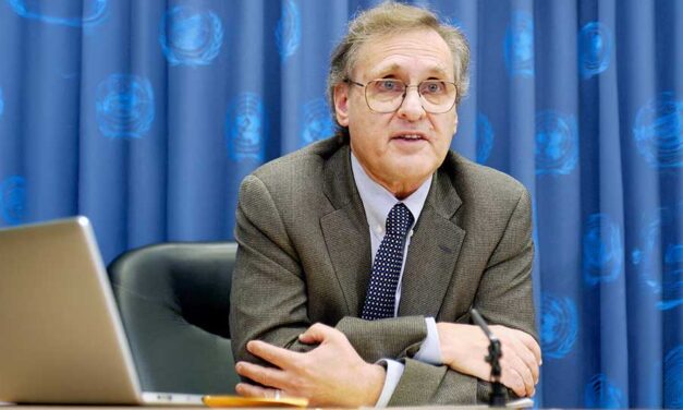 Stephen Lewis set the standard for leadership