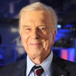 Lloyd Robertson was a Canadian original